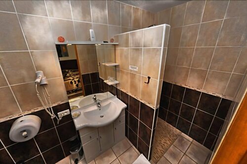 Logis Hôtel LOliveraie, Забронировать Отель Отели Коньяка 3 звезды, рядом с Коньячный дом Cognac Meukow, 3*