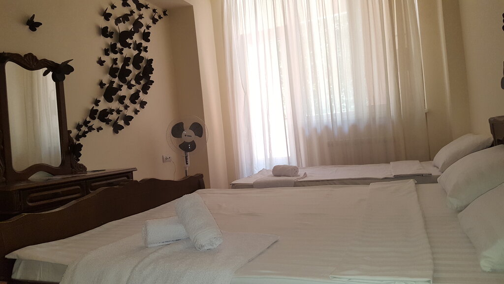 Friendship Hostel & Tours 2