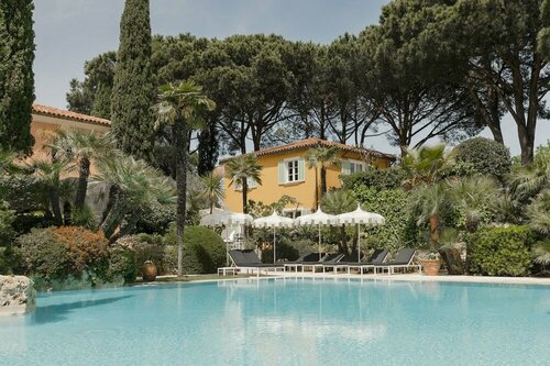 La Bastide de Saint Tropez, Забронировать Отель Отели Сен-Тропе с парковкой, рядом с Chapelle Ste-Anne, Парковка