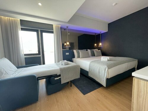 Zurin Charm Hotel, Забронировать Отель Campolide Лиссабон