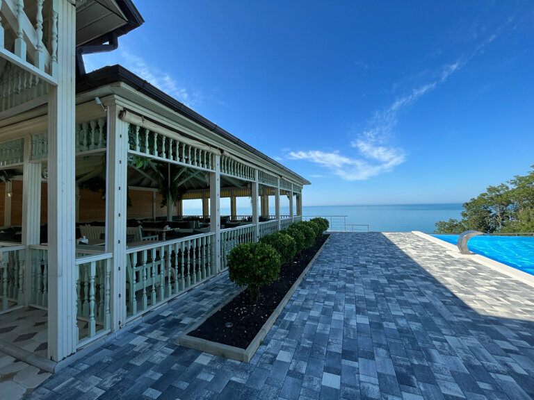 Complex Grand Paradise Hotel