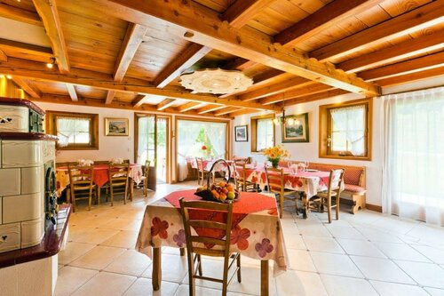 Le Charvet, Book Hotel Hoteller i Rhône-Alps med parkering, Parkering