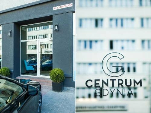 Gdynia Centrum, Book Hotel Hoteller i Pomerania med parkering, Parkering