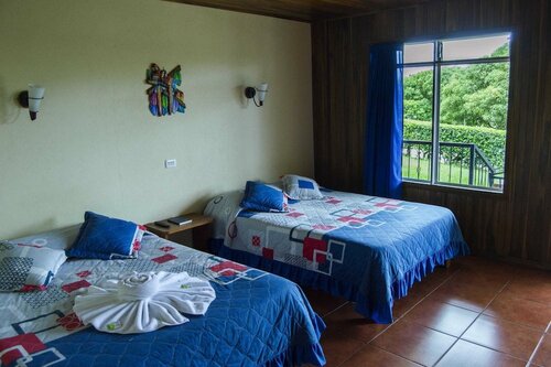 Monteverde Ecolodge, Забронировать Дом для отпуска Отели Монтеверде с парковкой, рядом с Парк бабочек Монтеверде, Парковка