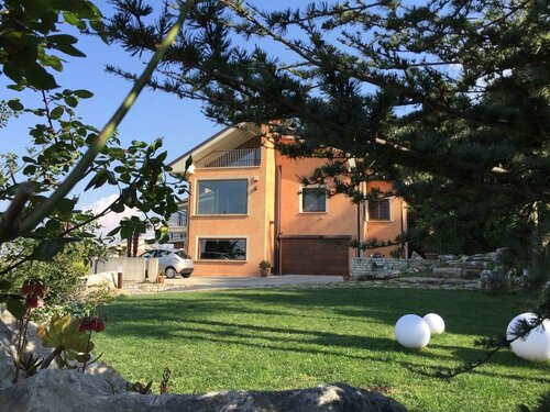 Casa Vacanza Fara, Забронировать Отель Отели Кастелламмаре-дель-Гольфо с парковкой, Парковка