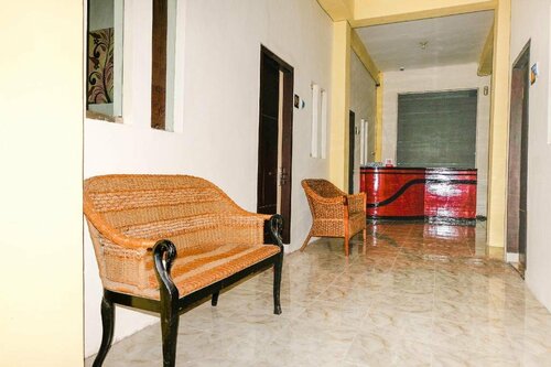 Demasto Homestay by Oyo Rooms, Réserver Hôtel Hôtels à Jember avec piscine, Piscine