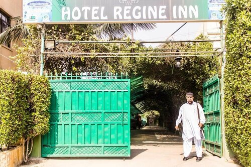 Regine Inn Hotel, Đặt Khách sạn Khách sạn ở Clifton bao gồm bữa sáng, Bữa sáng