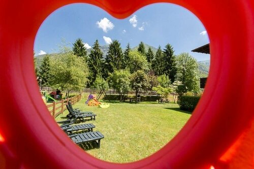 CROSINA HOLIDAY - Casa Lucia, Забронировать Отель Пьеве-ди-Ледро Valle di Ledro