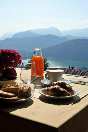 Albergo Ristorante Stampa, Book Hotel Hoteller i Cadegliano-Viconago med pool, Swimmingpool