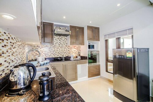 Angels Villa, Забронировать Вилла Центральная Паттайя Паттайя