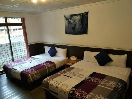 Zhiben hotspring Heping Guesthouse