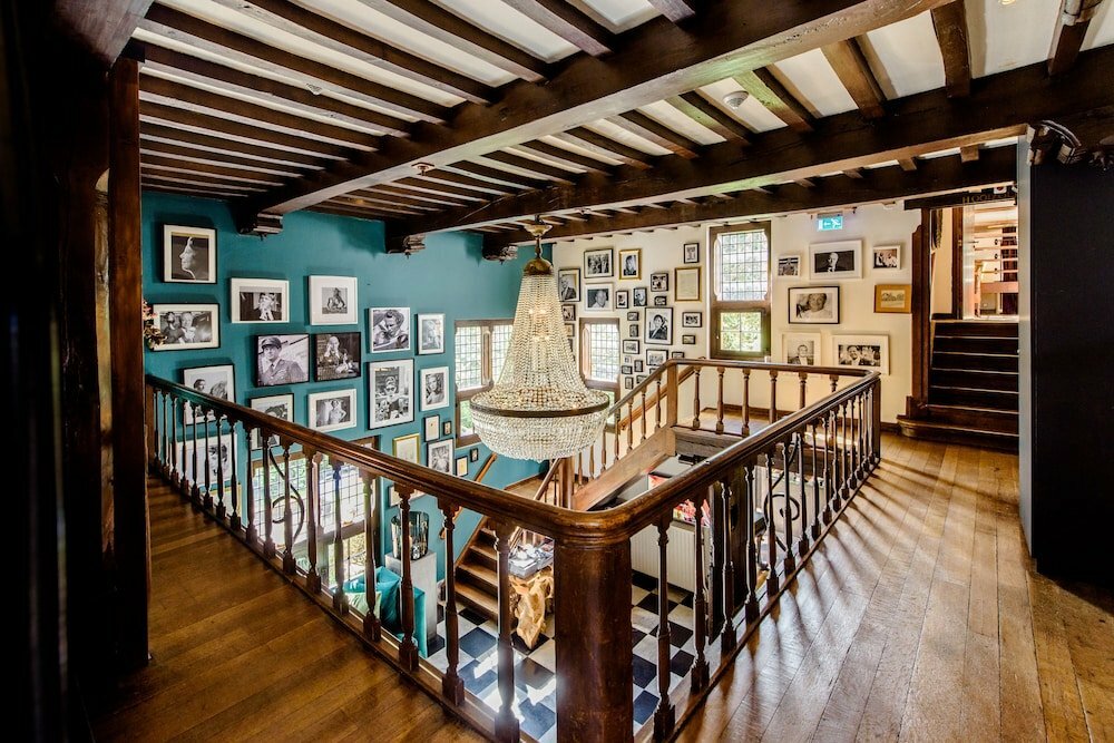 Luxury Vintage Hotel Villa Beukenhof