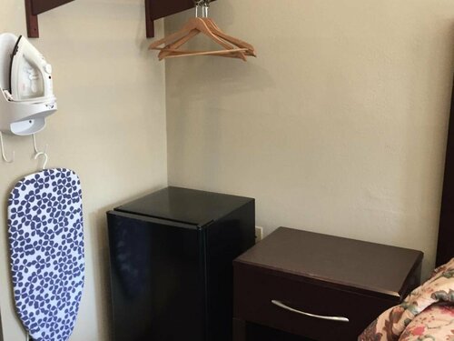 Deluxe Inn Redwood City, Забронировать Отель Редвуд-Сити San Mateo County