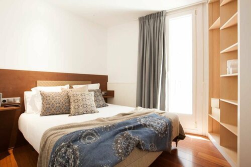 Enjoybcn Tallers Apartment, Забронировать Апартаменты/квартира Отели Барселоны с парковкой, Парковка