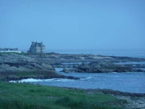 Hotel De La Mer, Забронировать Отель Отели в центре Киберон с завтраком, отели в центре Киберон с завтраком