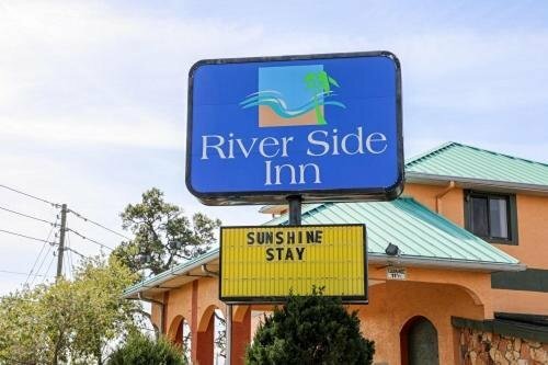 River Side Inn New Port Richey, Забронировать Отель Нью-Порт-Ричи штат Флорида