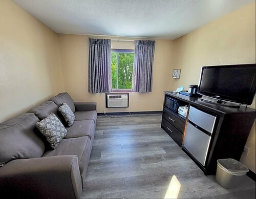Howard Johnson by Wyndham Waterloo/Cedar Falls, Prenota Hotel Cedar Falls Iowa