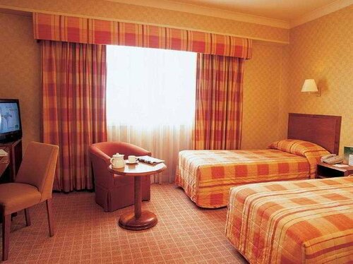 Holiday Inn London - Heathrow Ariel, Book Hotel 4-stjernede hoteller i Merseyside, 4*