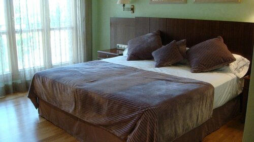 Hotel Torremilanos, Забронировать Отель Бизнес-отели Burgos Province, 4* 5*