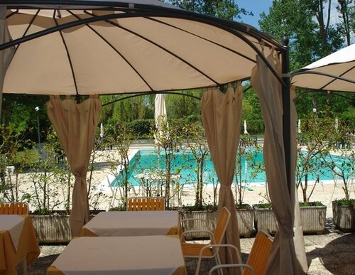 Camping Rio Verde, Забронировать Кемпинг Костаччаро Умбрия