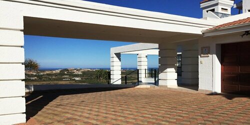 Fly Me To The Moon Guesthouse, Buchen Sie Pension Mossel Bay Mossel