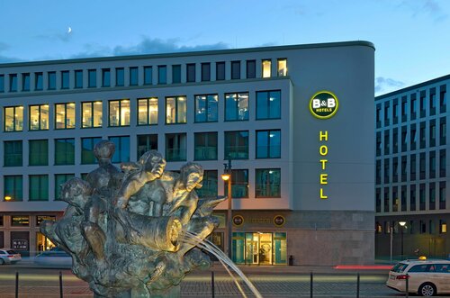 Dorint Charlottenhof Halle, Забронировать Отель Отели Галле 4 звезды, рядом с Halle Institute for Economic Research, 4*