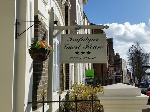 Trafalgar Guest House, Varaa Matkakoti Hotellit Fareham aamiaisella, Aamiainen