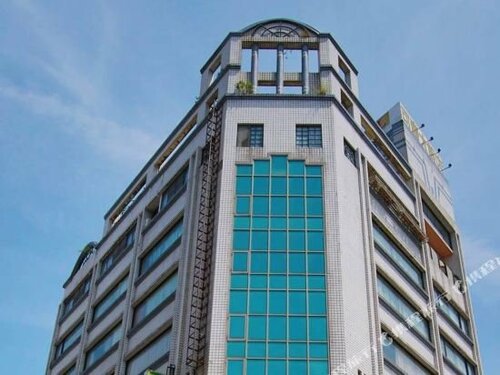 可青大飯店Grand Ke-Cing Hotel, Забронировать Отель Илань Yilan County, рядом с Cing Han Bridge