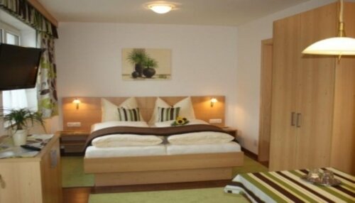 Zimmervermietung Babsy, Book Bed and Breakfast Zell am See Lake Zell, nær Hirschkogel-Express