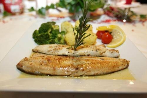 Gasthof Goldener Fisch, Забронировать Отель Лиенц Lienz Dolomites