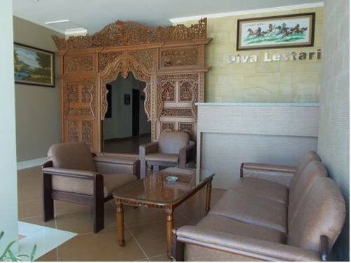 Diva Lestari Guest House, Забронировать Гостевой дом Отели провинции Бали с парковкой, Парковка