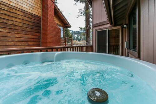Grizzly Manor, Забронировать Отель Отели San Bernardino Mountains с парковкой, Парковка