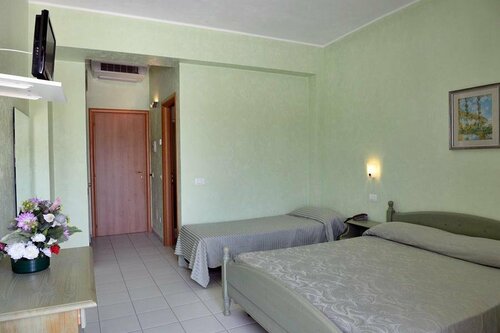 Hotel Club Eloro, Забронировать Отель Отели Сицилии с питанием, Пансион