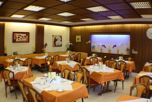 Hotel Blauer Karpfen, Boek Hotel Oberschleissheim Upper Bavaria