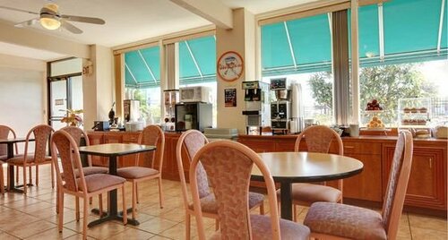 Americas Best Value Inn Houston, Забронировать Отель Беллэйр Хьюстон