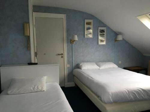 Hôtel Céline (Hôtel de la Gare), Забронировать Отель Отели Верхней Нормандия с завтраком, Завтраки