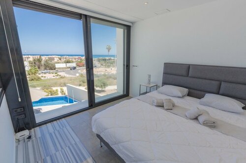 Fidalsa Villa Moet & Chandon Sea Views, Забронировать Вилла Гвардамар-дель-Сегура Коста-Бланка