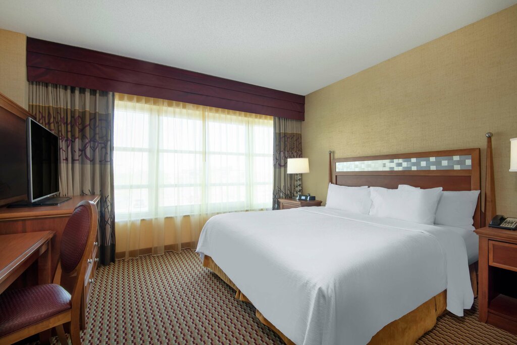 Embassy Suites Northwest Arkansas - Hotel
