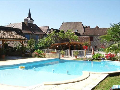 Hotel Grangier, Забронировать Отель Отели Сен-Сози с парковкой, Парковка