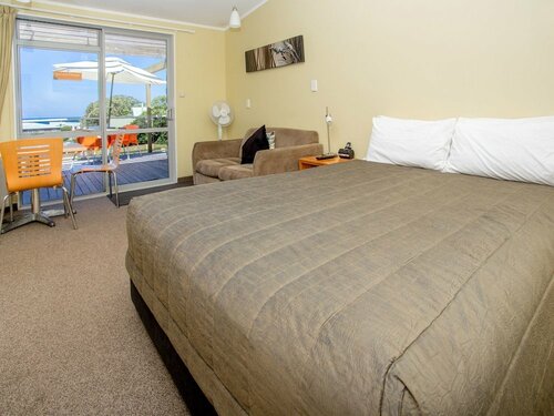 Waihi Beach TOP 10 Holiday Resort, Забронировать Курортный отель Отели Вайхи-Бич с бассейном, Бассейн