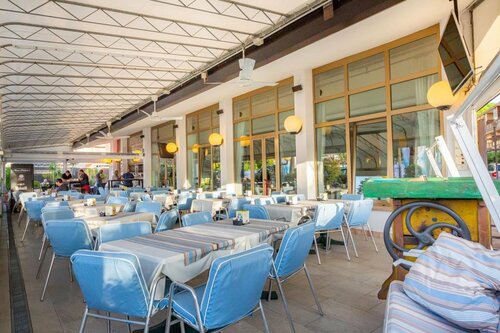 Hotel Berna, Забронировать Отель Эраклеа Линьяно-Ривьера