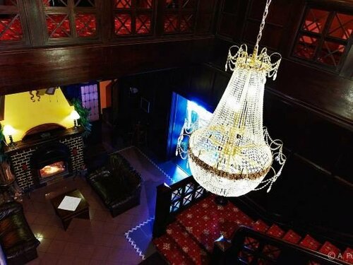 Hotel Lovecký zámeček Orion, Забронировать Отель Отели Jizera Mountains с завтраком, Завтраки