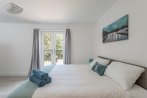 Spire View Apartment, Забронировать Апартаменты/квартира Отели Саутгемптона с парковкой, Парковка