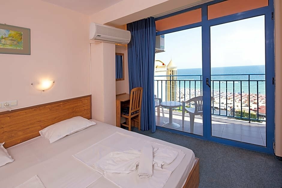 MPM Hotel Condor
