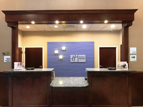 Holiday Inn Express & Suites Smithfield - Providence by IHG, Забронировать Отель  