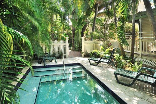 Palm Gardens, Забронировать Отель Downtown Key West 