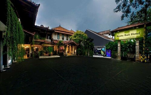Restu Bali Hotel, Забронировать Отель Отели Легиан с питанием, Пансион