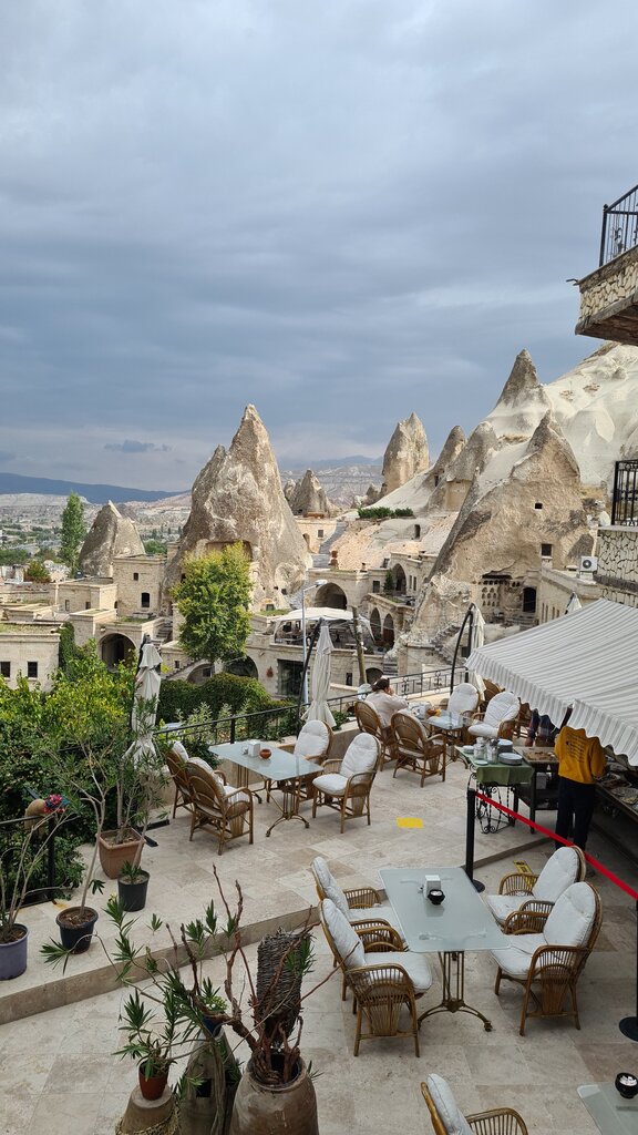 Grand Elite Cave Suites