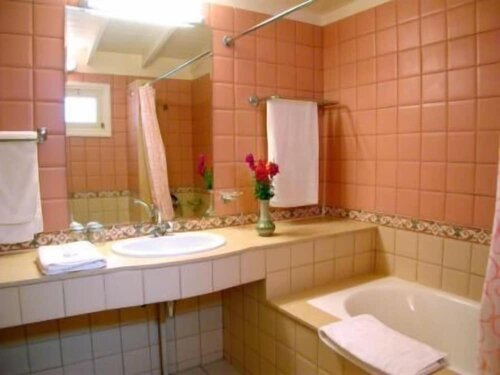 Hotel Moulay Yacoub, Prenota Hotel Moulay Yacoub Fes-Meknes
