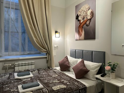 Boho Life Nevsky, Забронировать Гостевой дом Отели Санкт-Петербурга с парковкой, рядом с Михайловский сад, Парковка